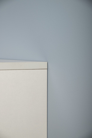 Шкаф Флоу 16.329 кашемир 5981 BS, белый PE шагрень, фотопечать